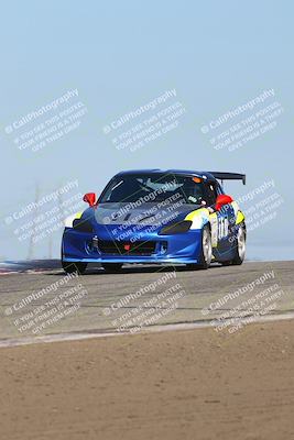 media/Oct-26-2025-CalClub SCCA (Sun) [[8ce1e69566]]/Group 2/Grapevine/